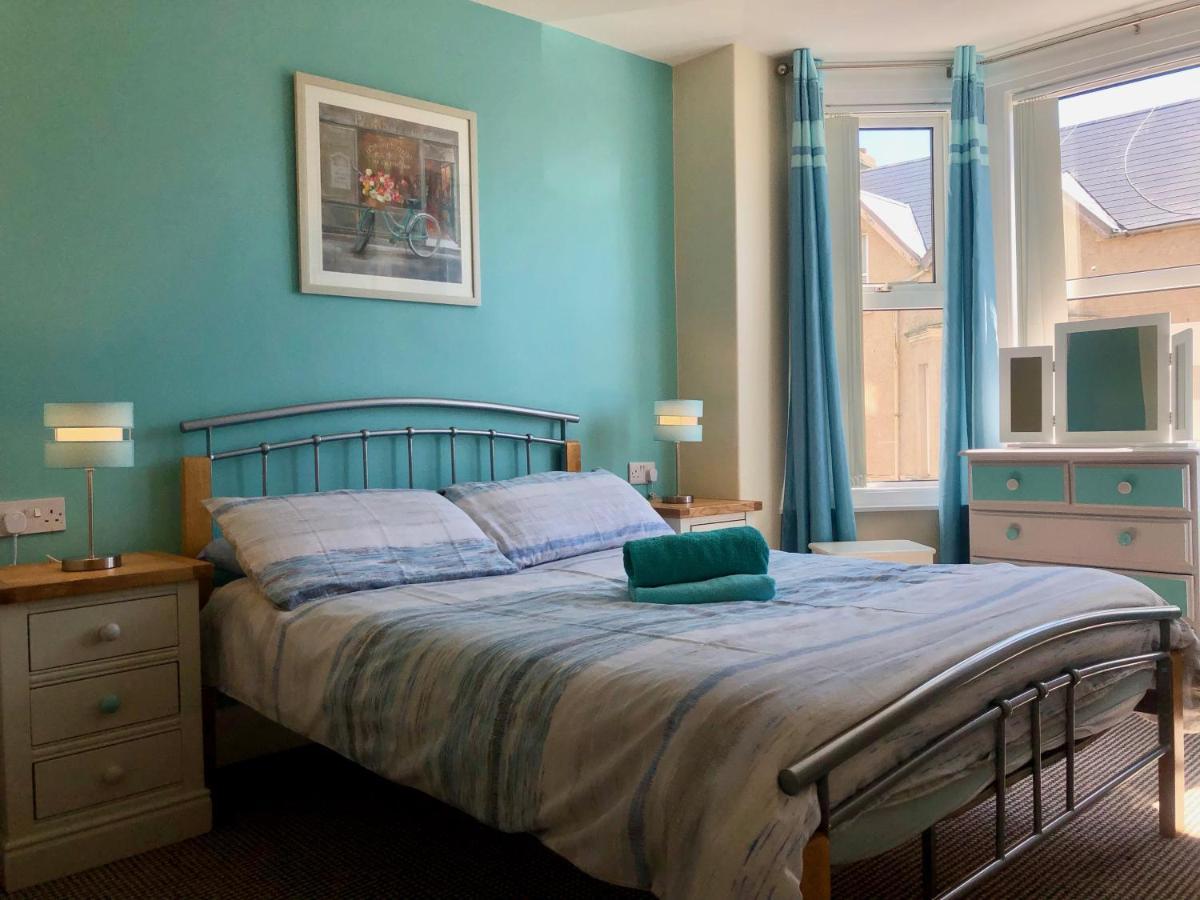 Portrush Holiday Hostel Guesthouse Exterior photo